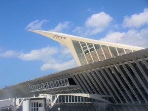 Aeropuerto de LoiuPor "Xerraxul"
